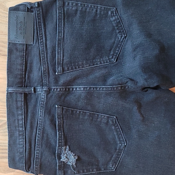 Jeans - Picture 4 of 4